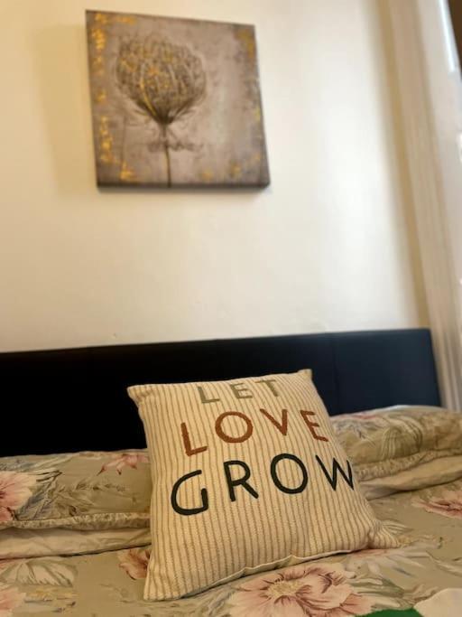 Flat In Heart Of Appartamento *