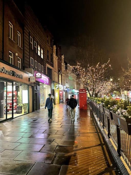 Flat In Heart Of * Londra