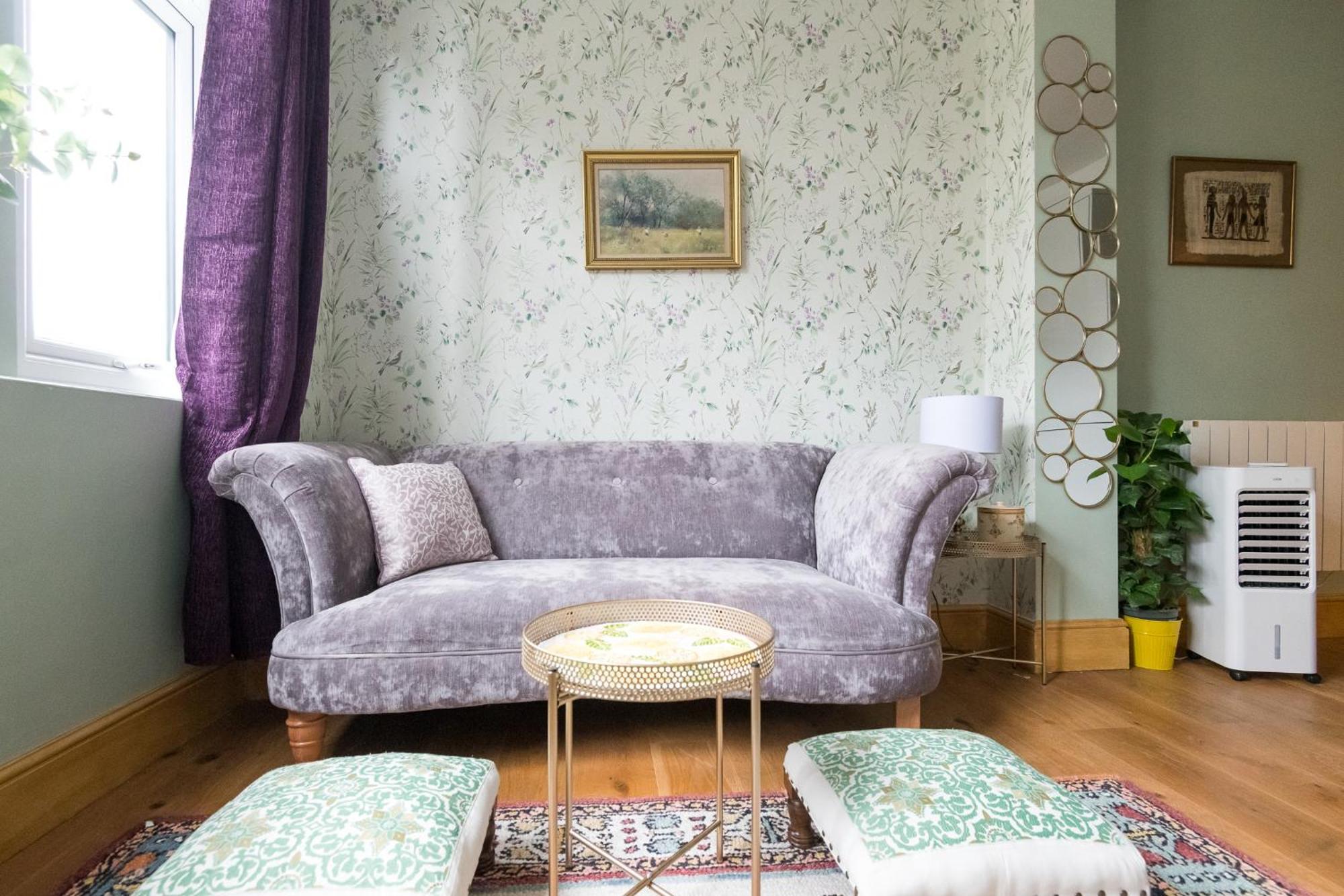 Apartment Flat In London