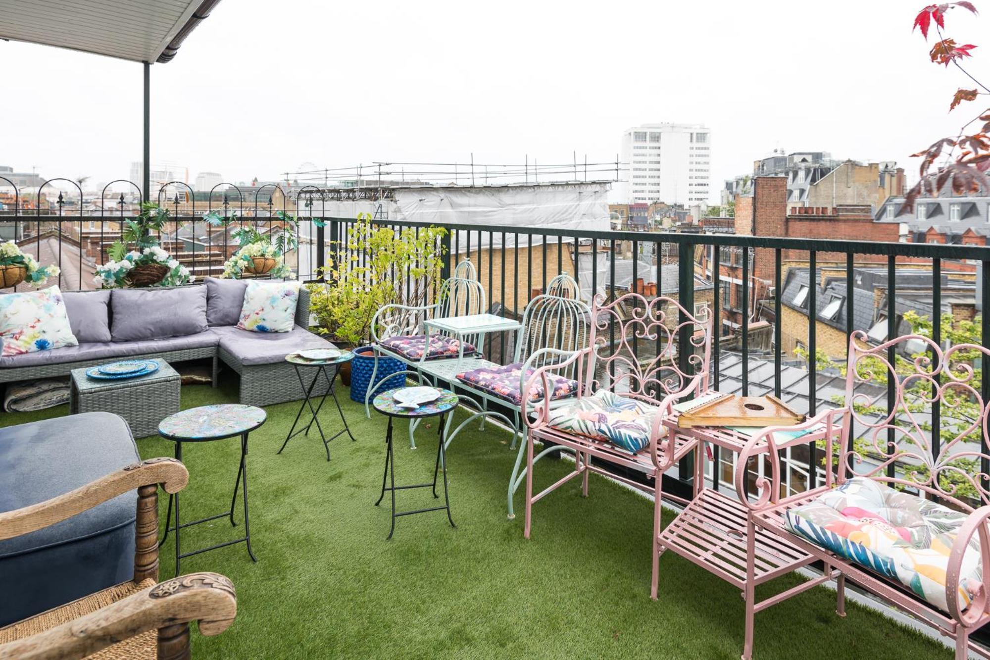 Apartment Flat In