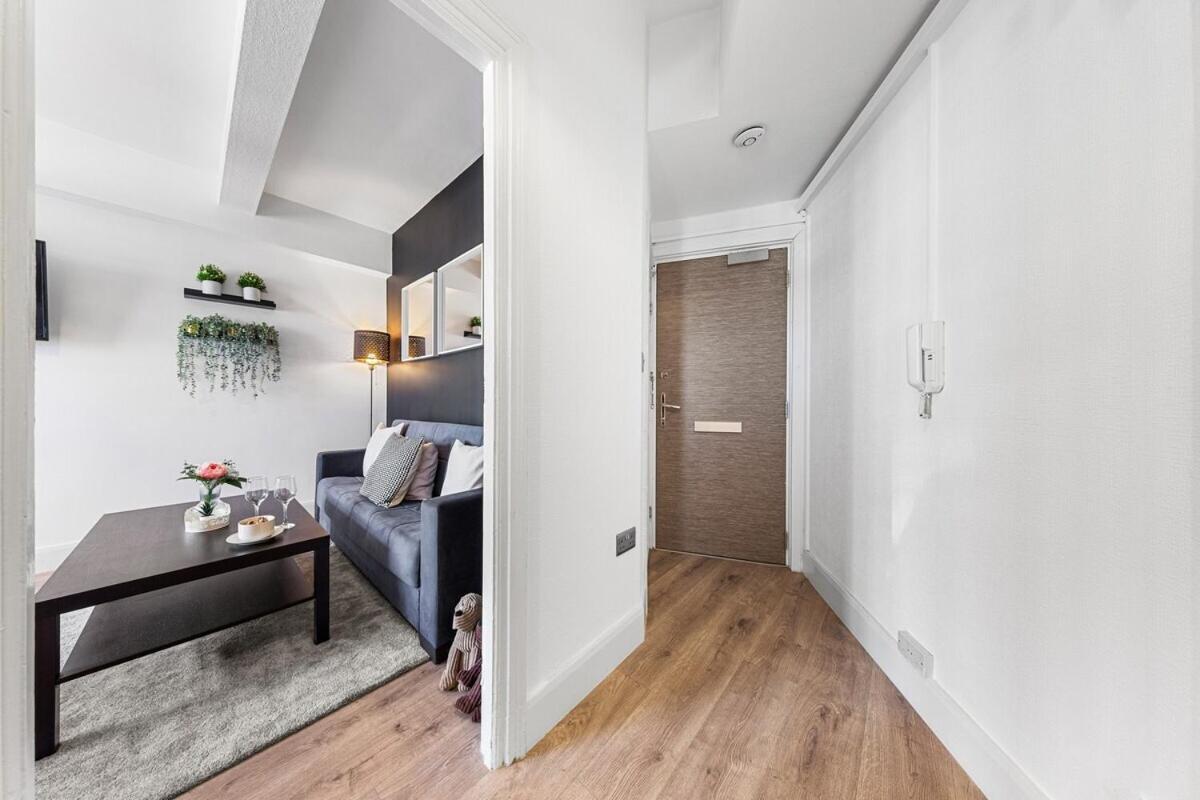 Luxury, Relaxing Apartment! 2 Mins From Paddington Station! Appartement Londres