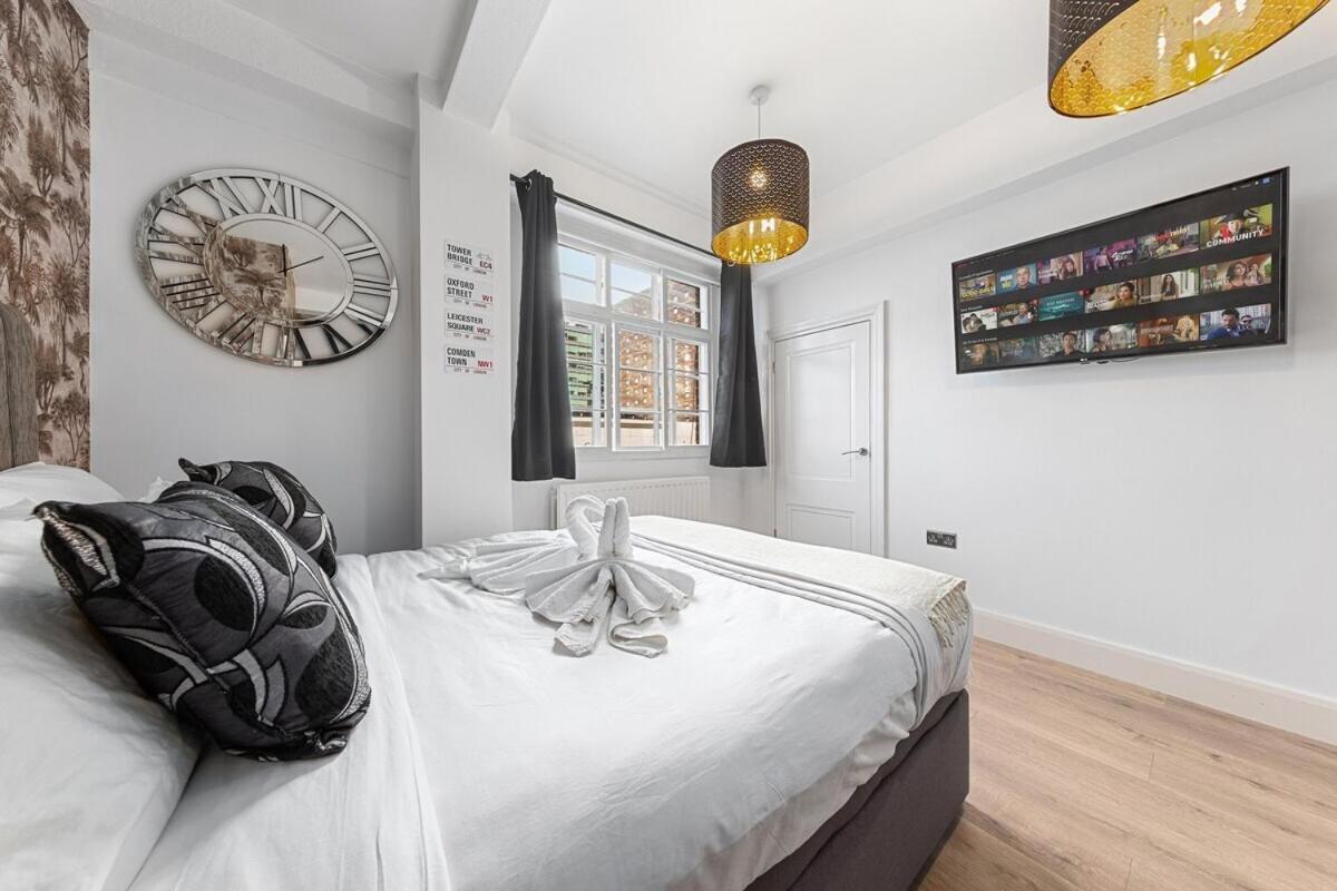 Lägenhet Luxury, Relaxing Apartment! 2 Mins From Paddington Station! London