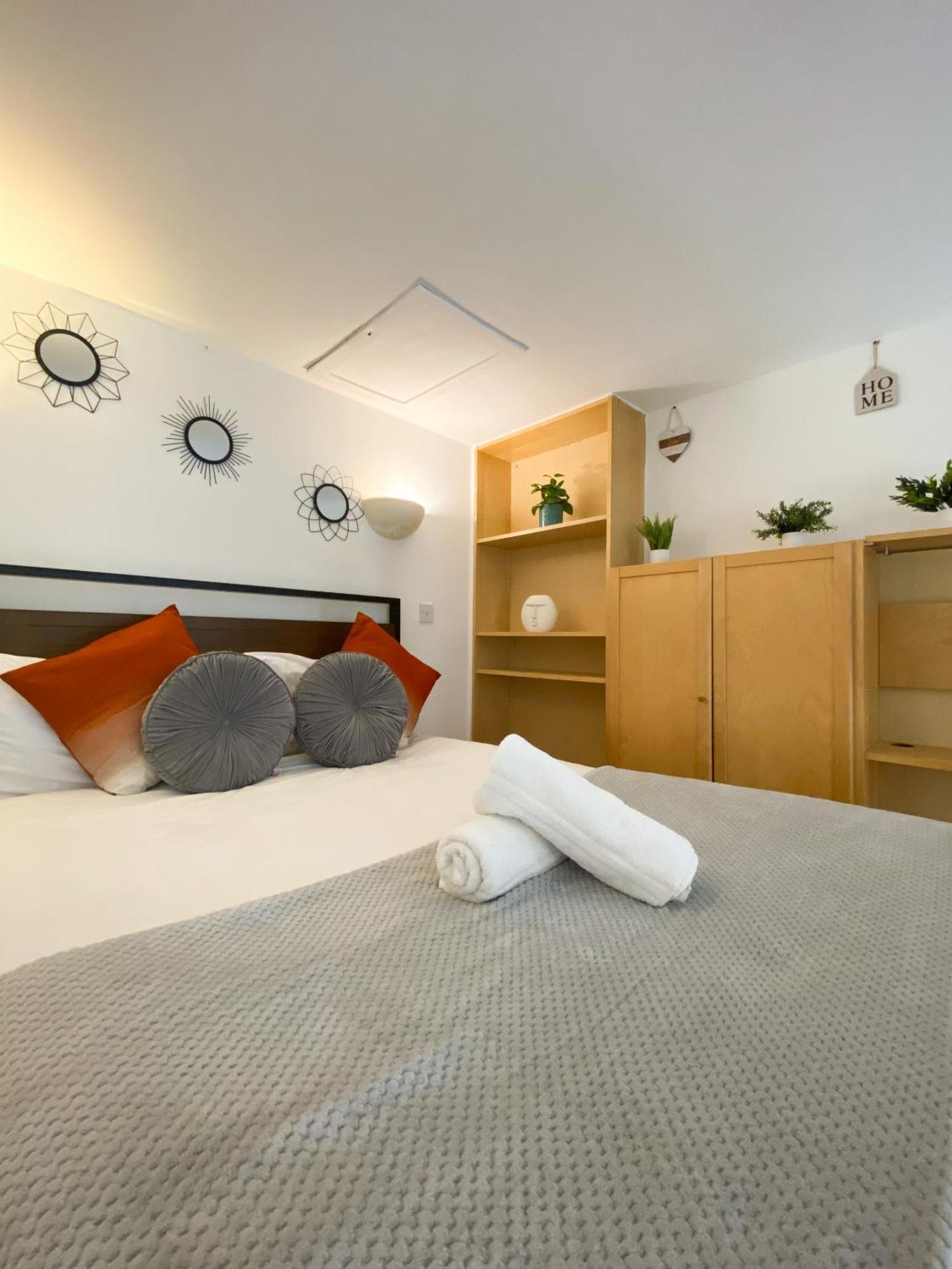 Modern Close To Hyde Park * Londra