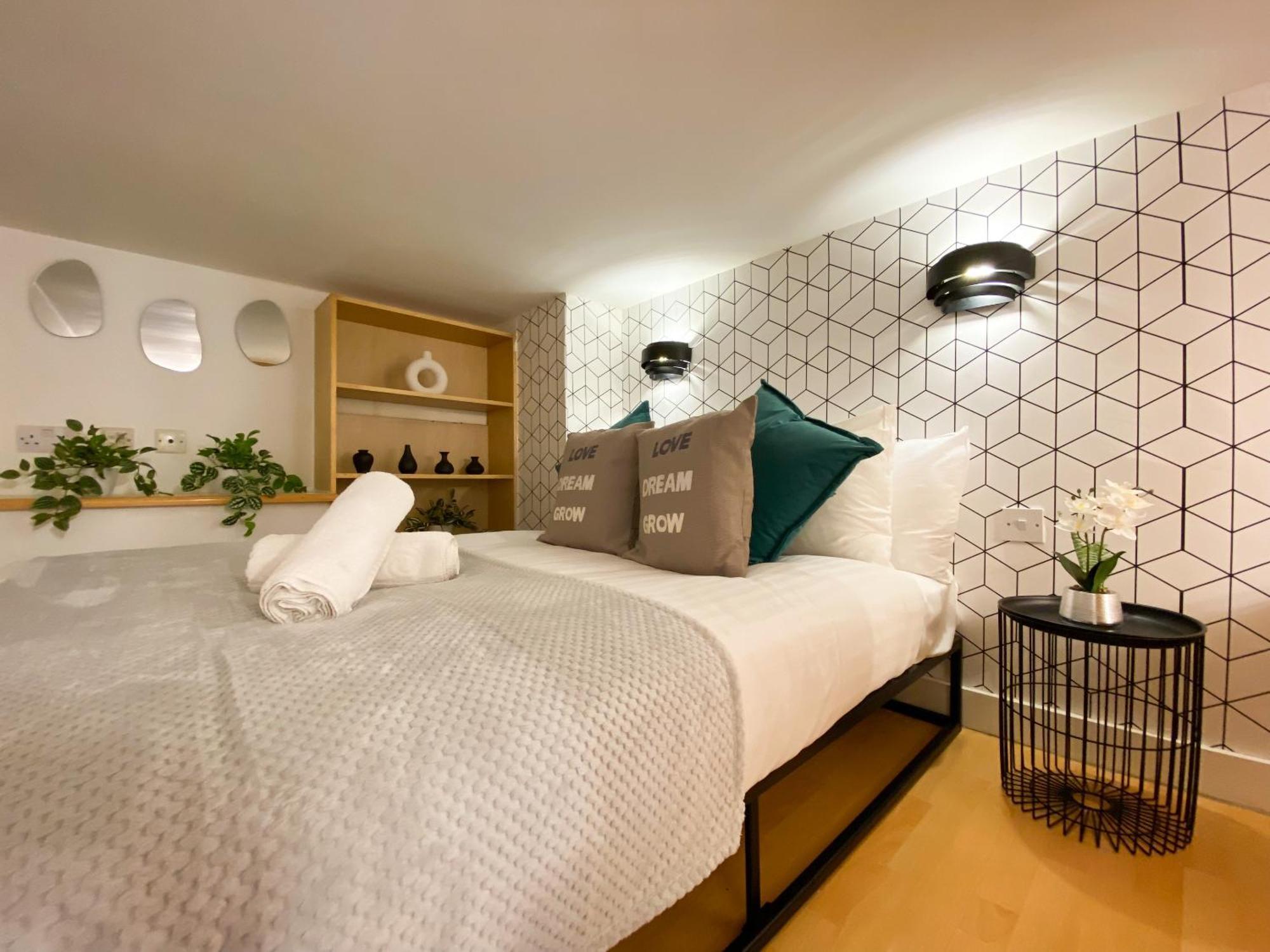 Modern Close To Hyde Park Londra