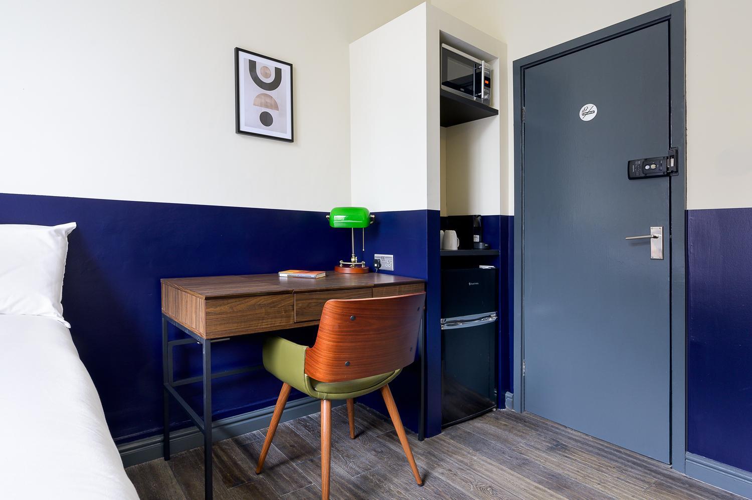 D8 House * London