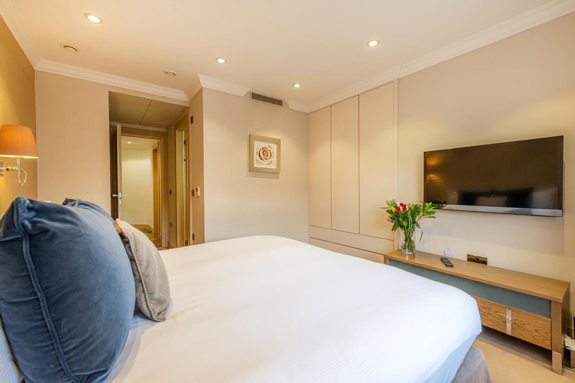 Claverley Court Knightsbridge Aparthotel 5*