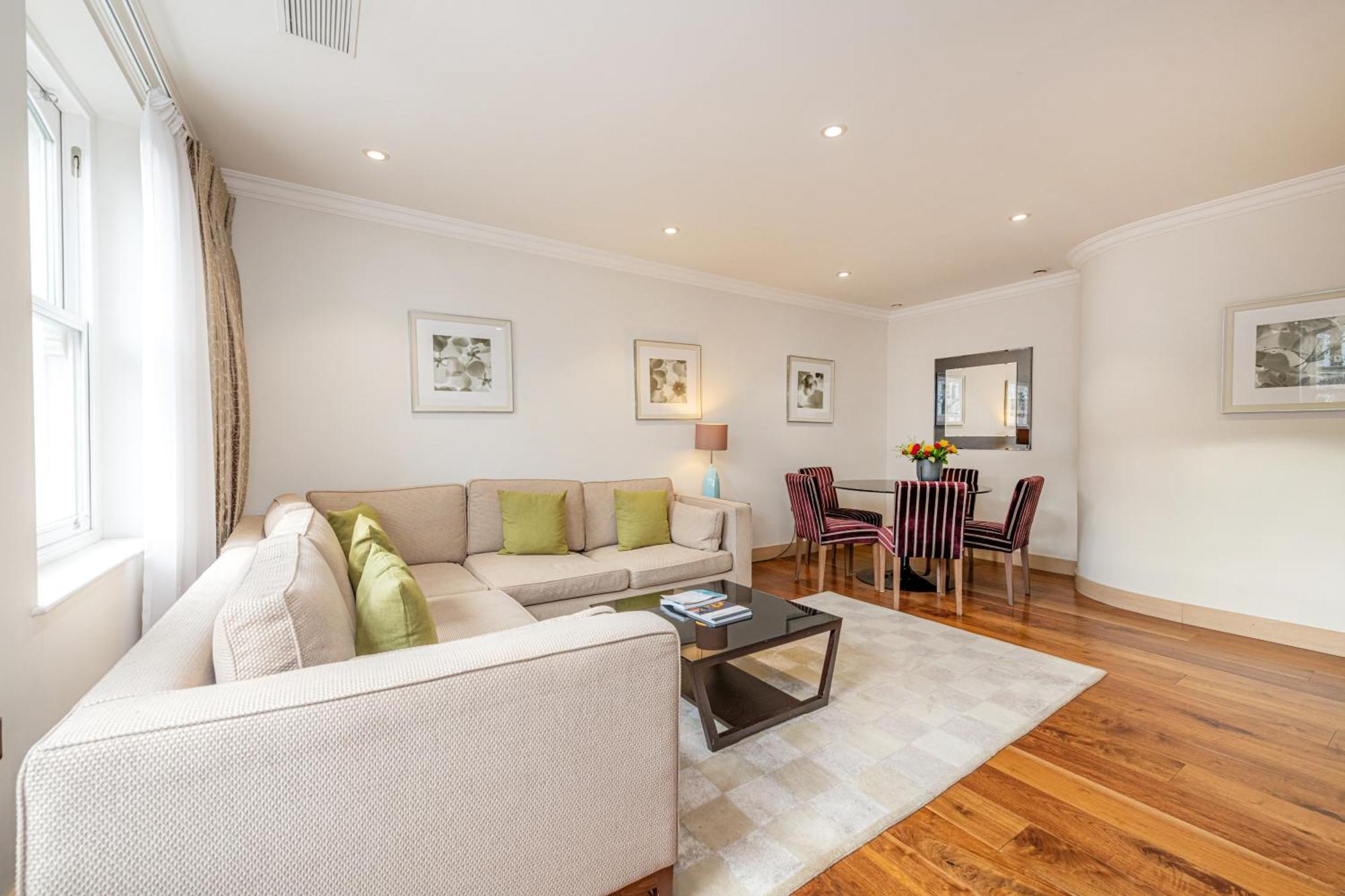 Aparthotel Claverley Court Knightsbridge London