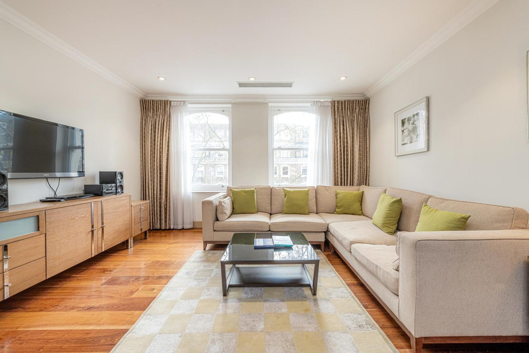 Claverley Court Knightsbridge