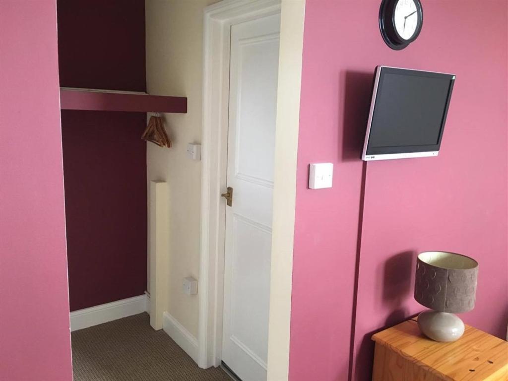 The Kings Arms Bed & Breakfast London