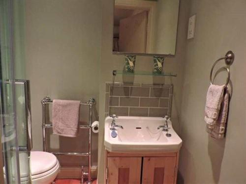 Iolanthe Bed & Breakfast London