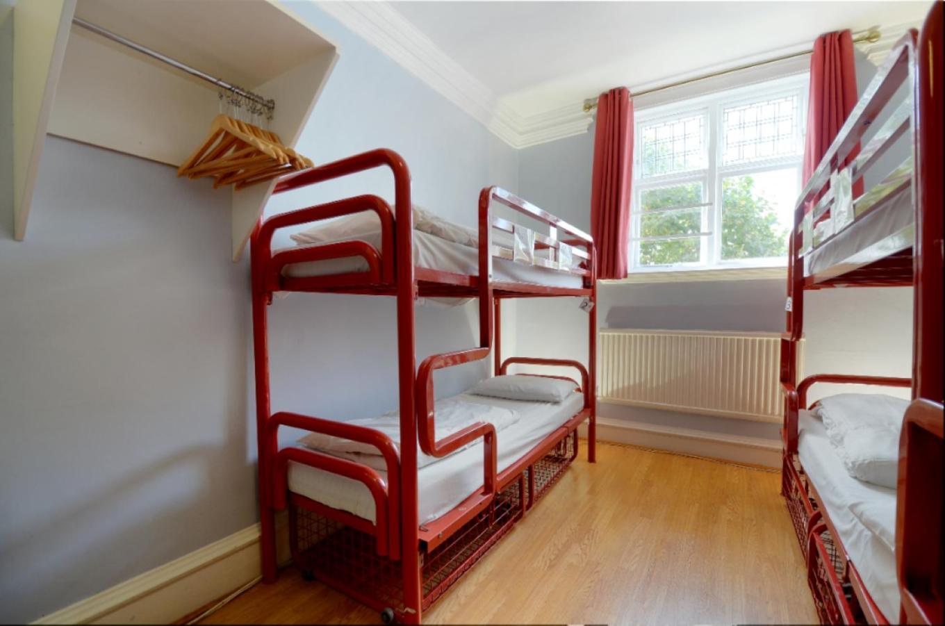Astor Hyde Park (adults Only) Hostel