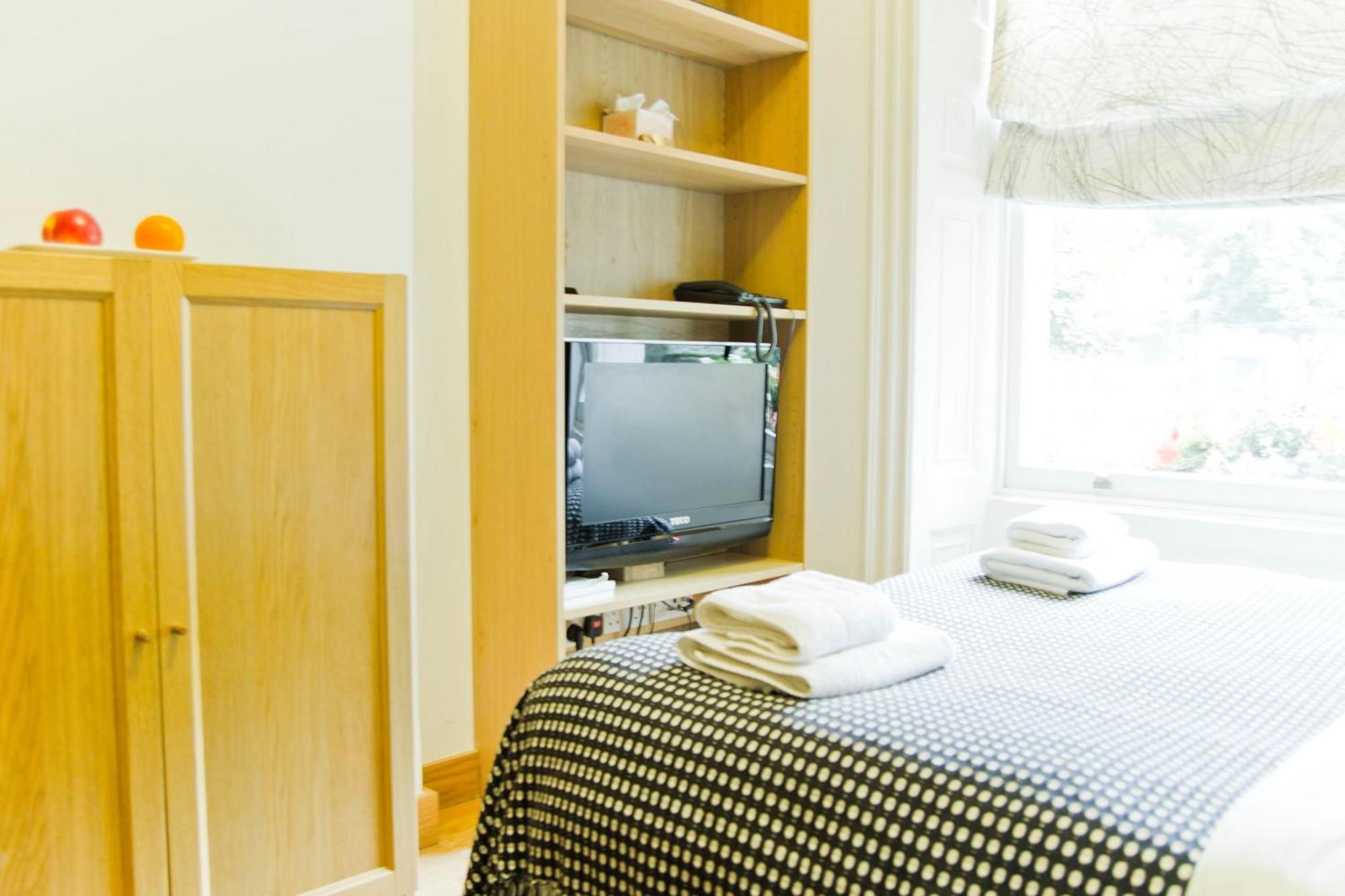 Apartment Studios2let *