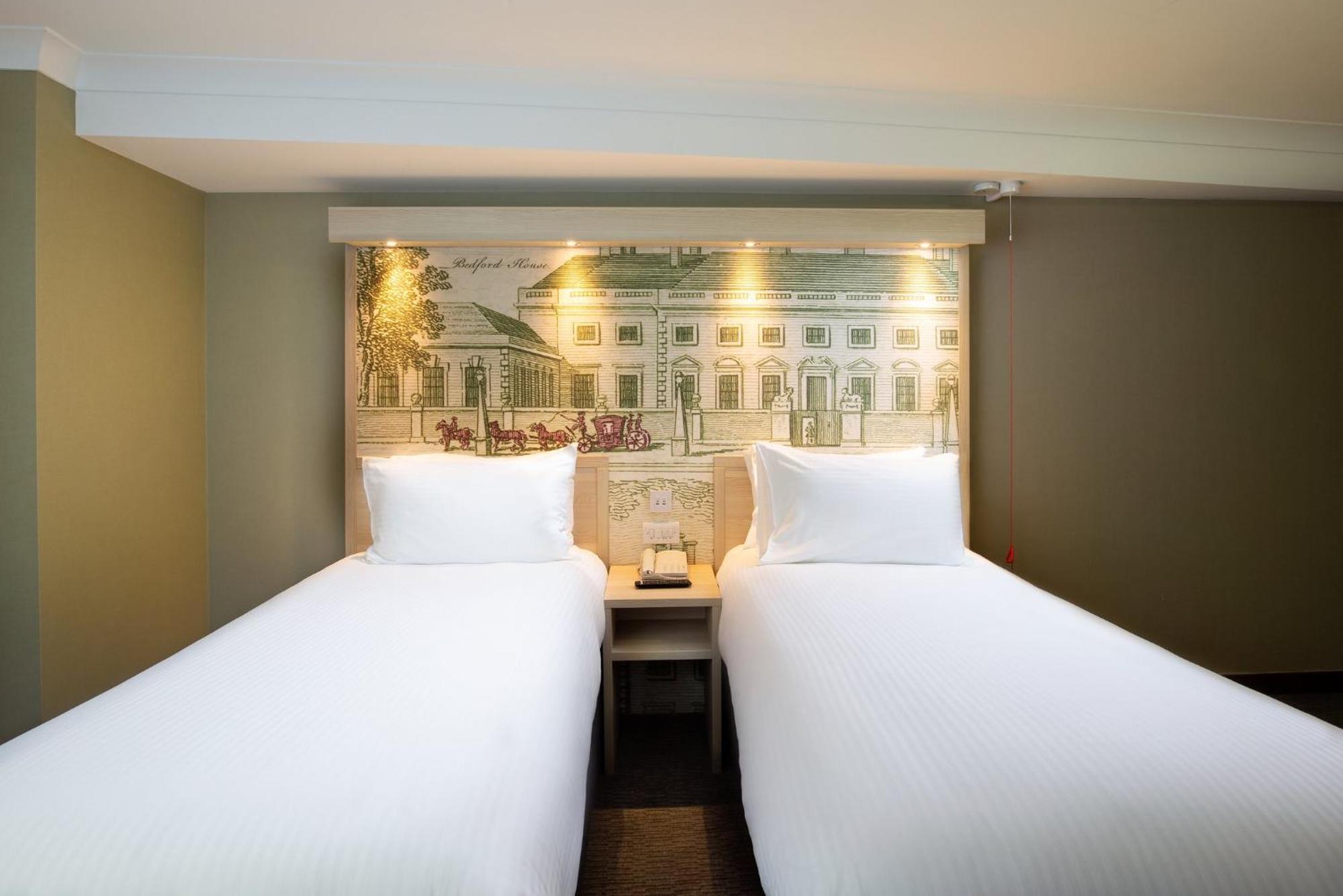 Hotel President London