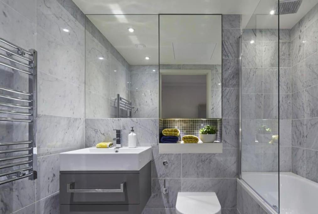 Luxury Flat In Zone 1 Near Tower Bridge London