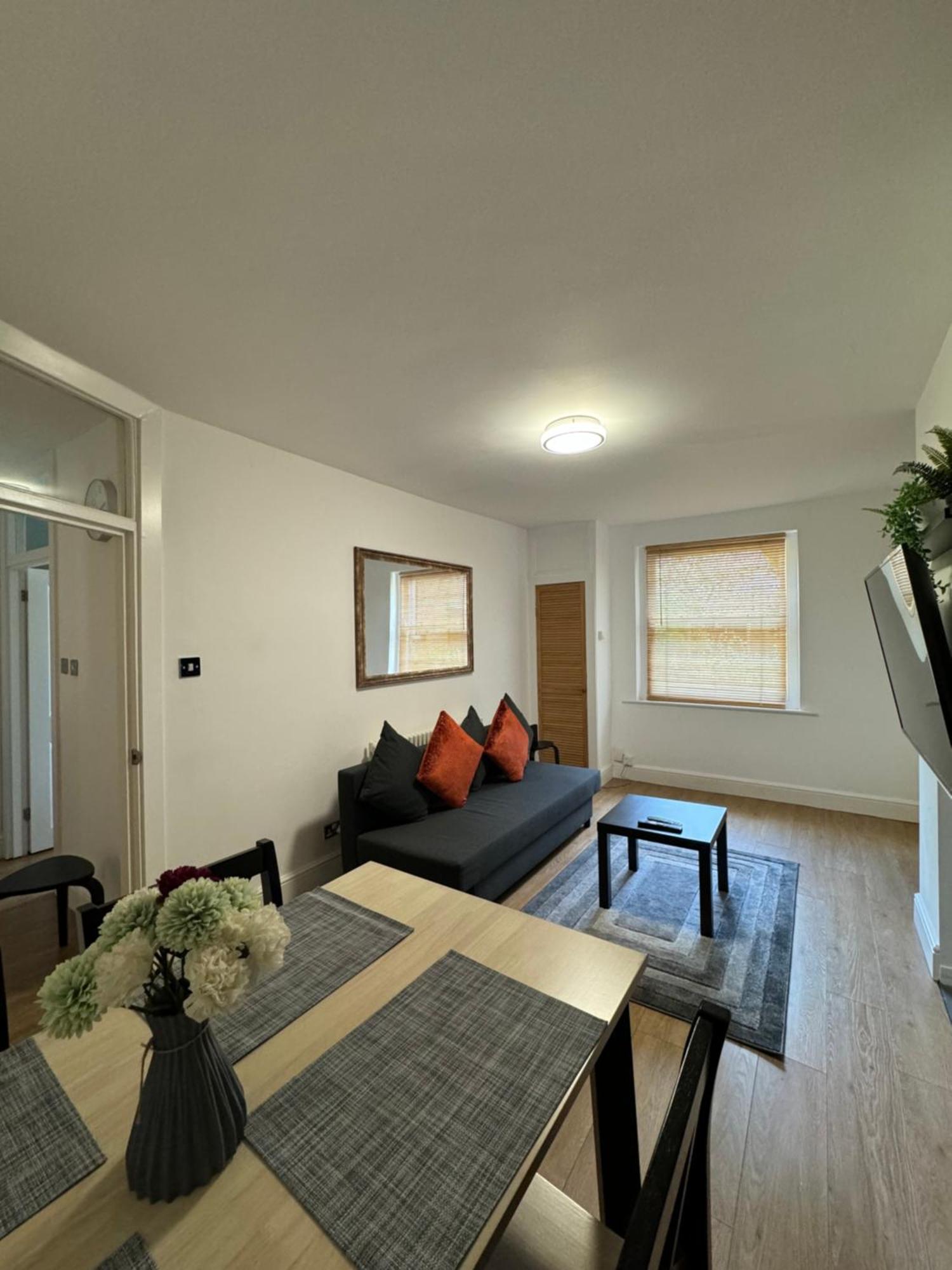 Manor Court London