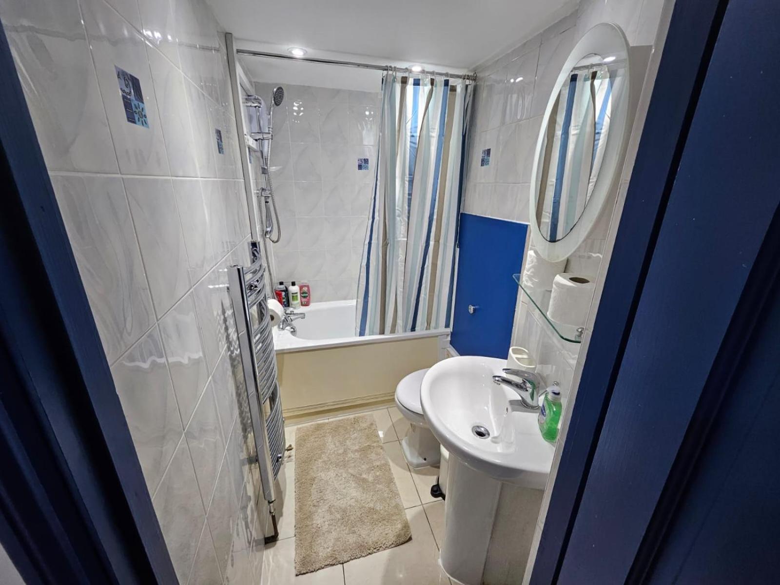 Appartement Savers Close To Emirates Stadium! Londen