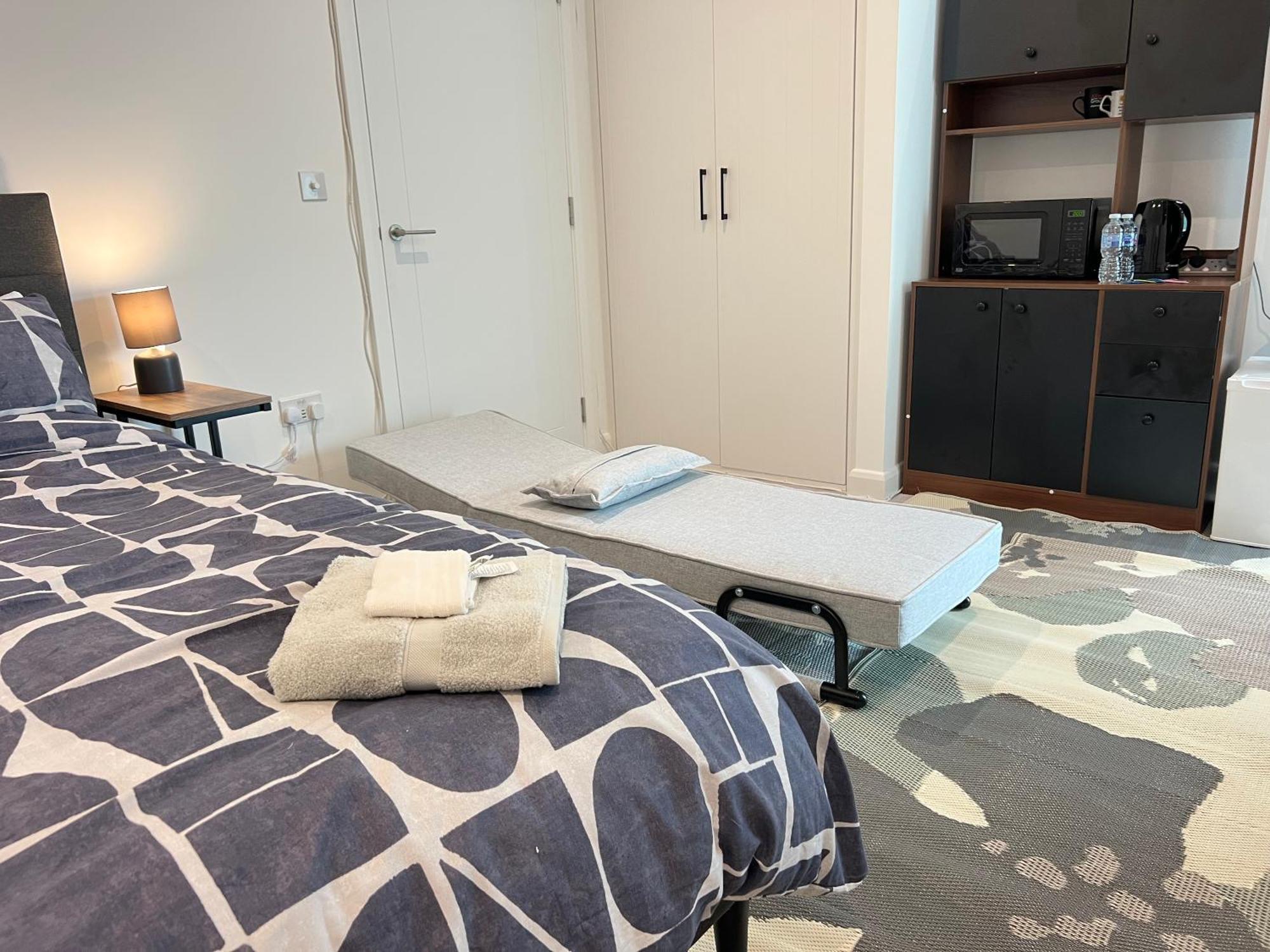 Royal King Exel Apartment London