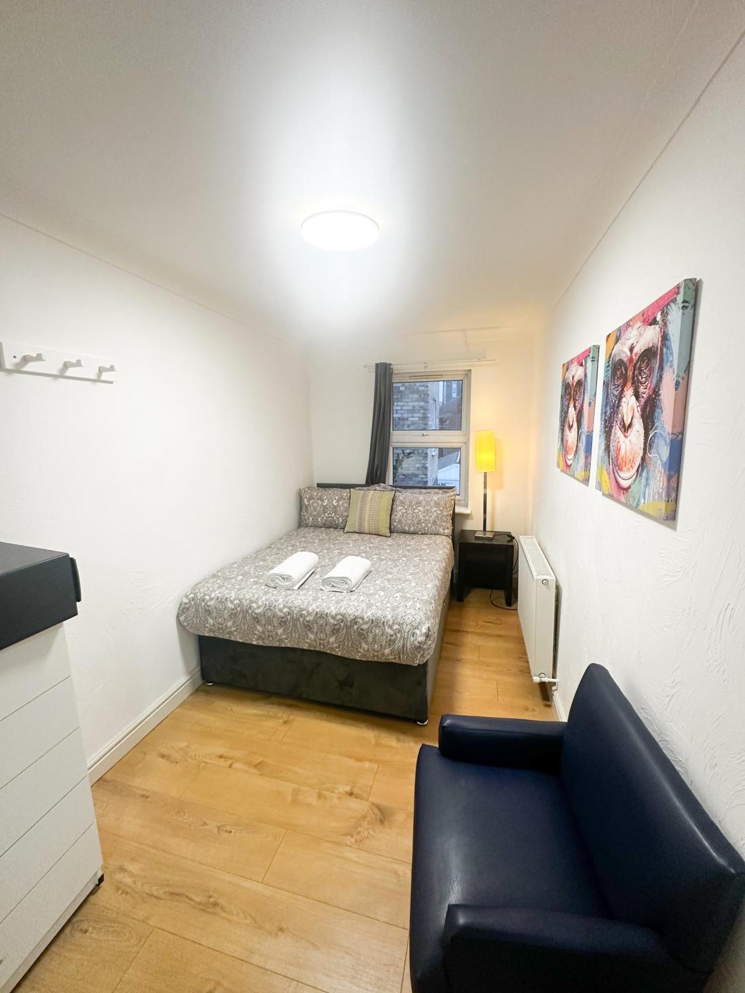 Apartment Flat 2 In Aldgate
