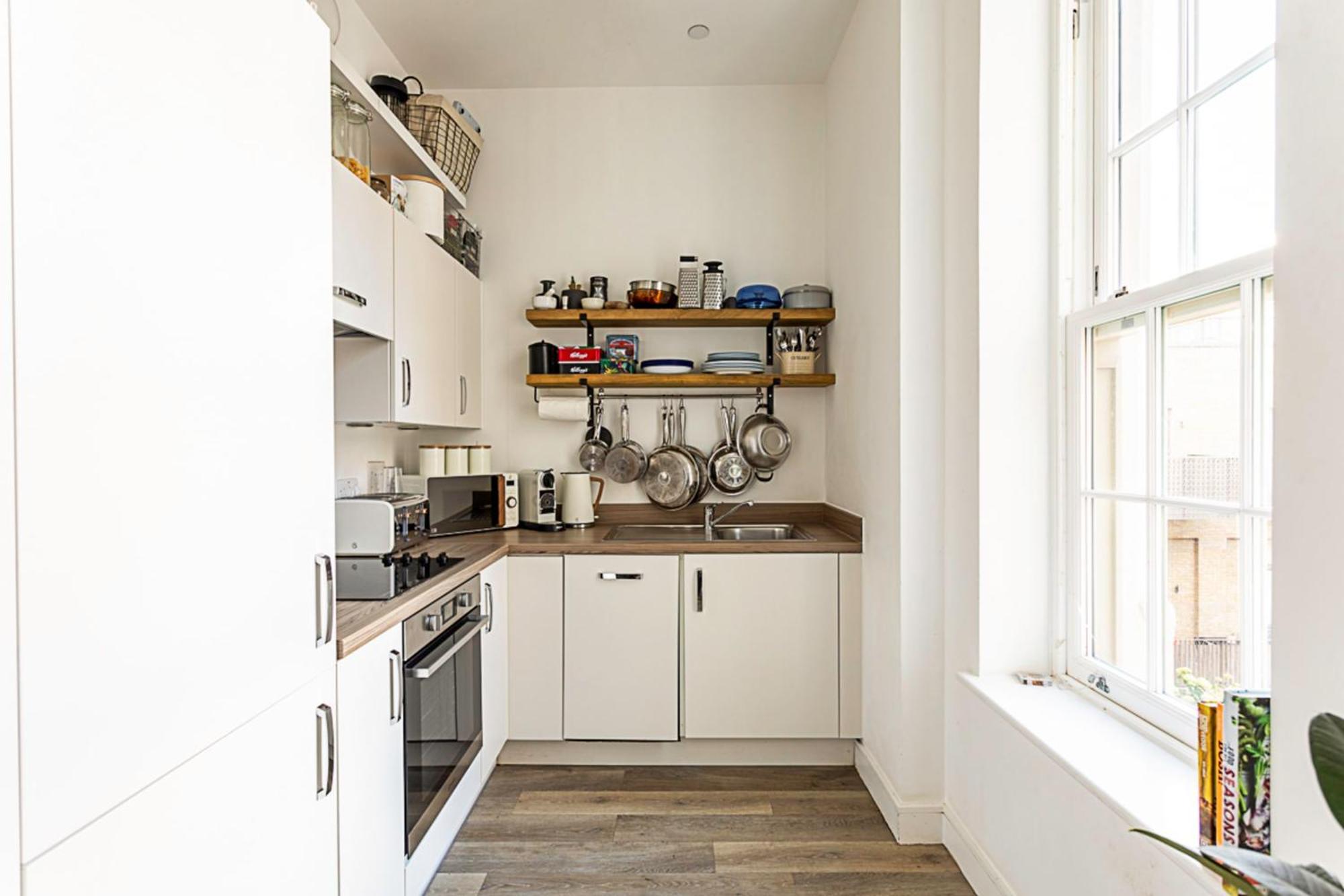 Contemporary Victorian Apartment London
