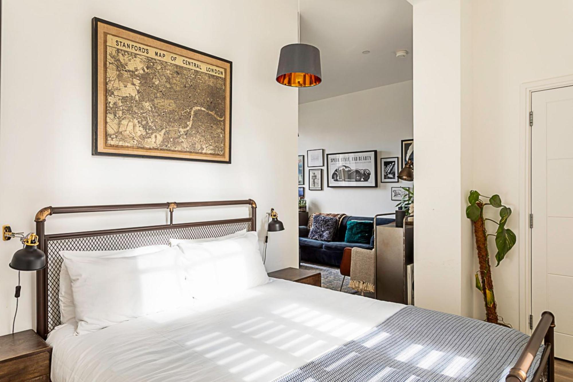 Contemporary Victorian * London