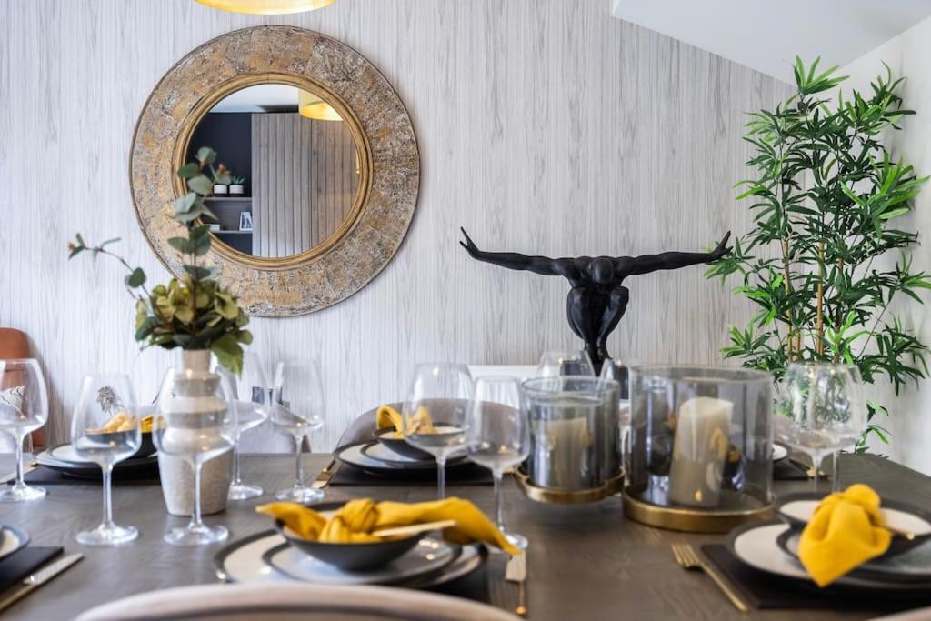Free Parking/luxurious 3 Bd House/best Offer Appartement *