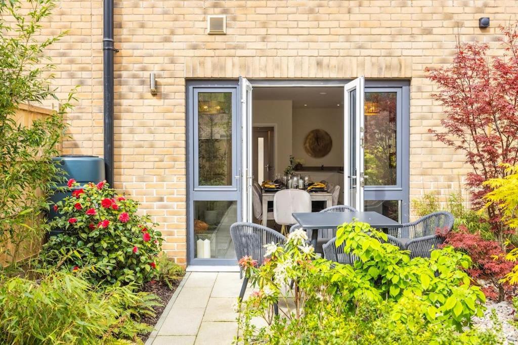 Appartement Free Parking/luxurious 3 Bd House/best Offer