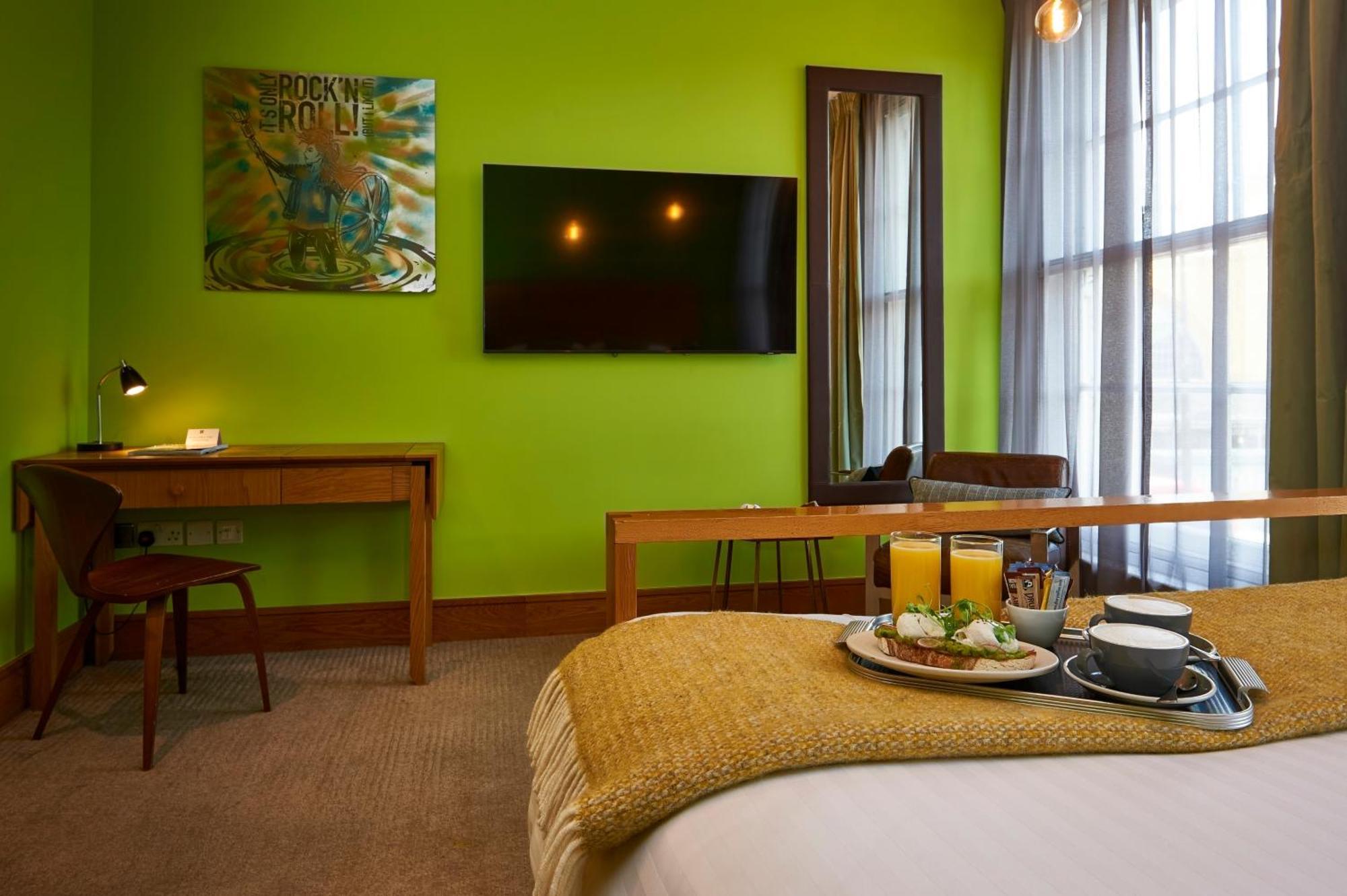 The Megaro - Kings Cross St Pancras, 5* Londra