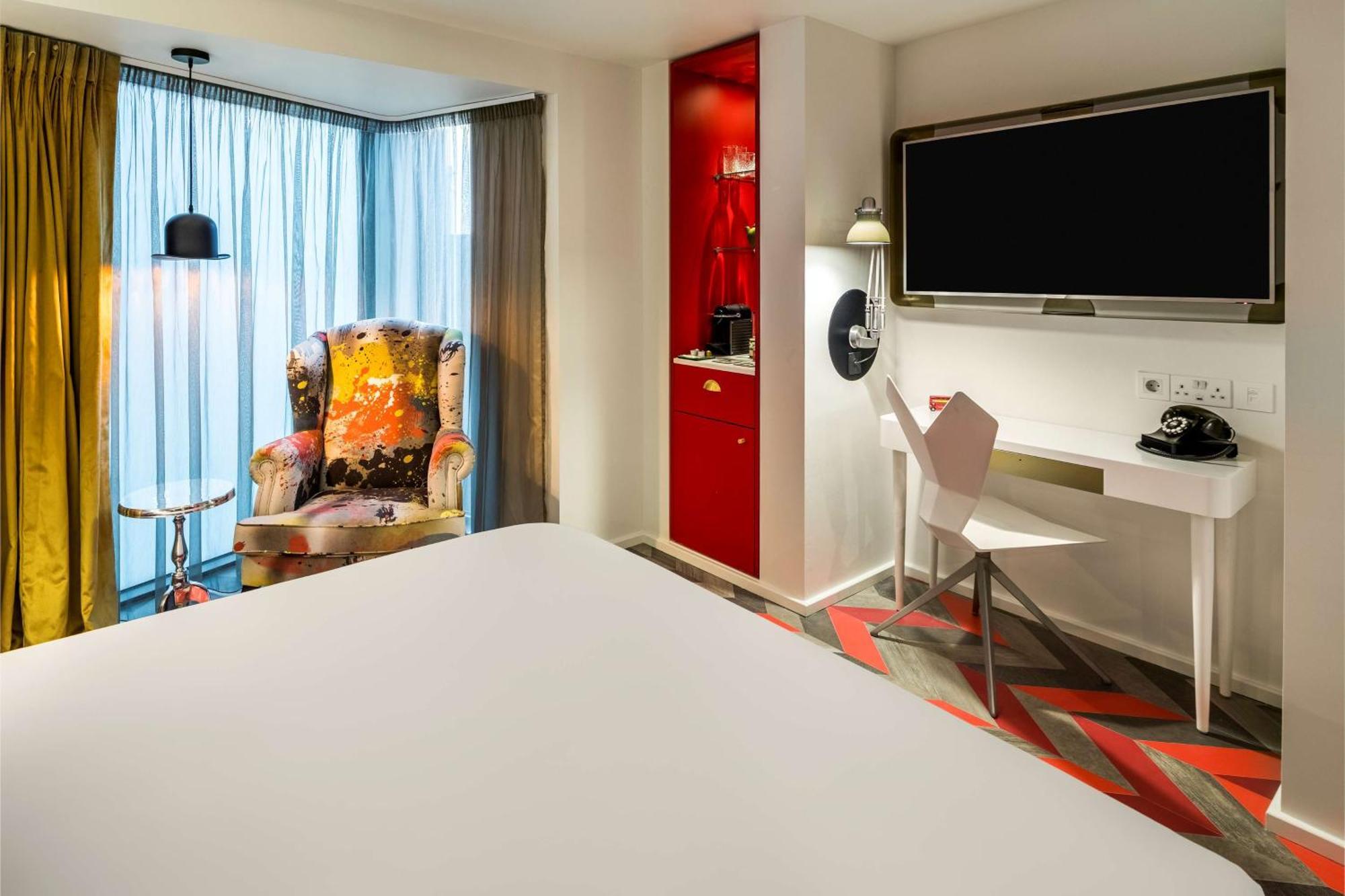 Hotel Nhow 4*