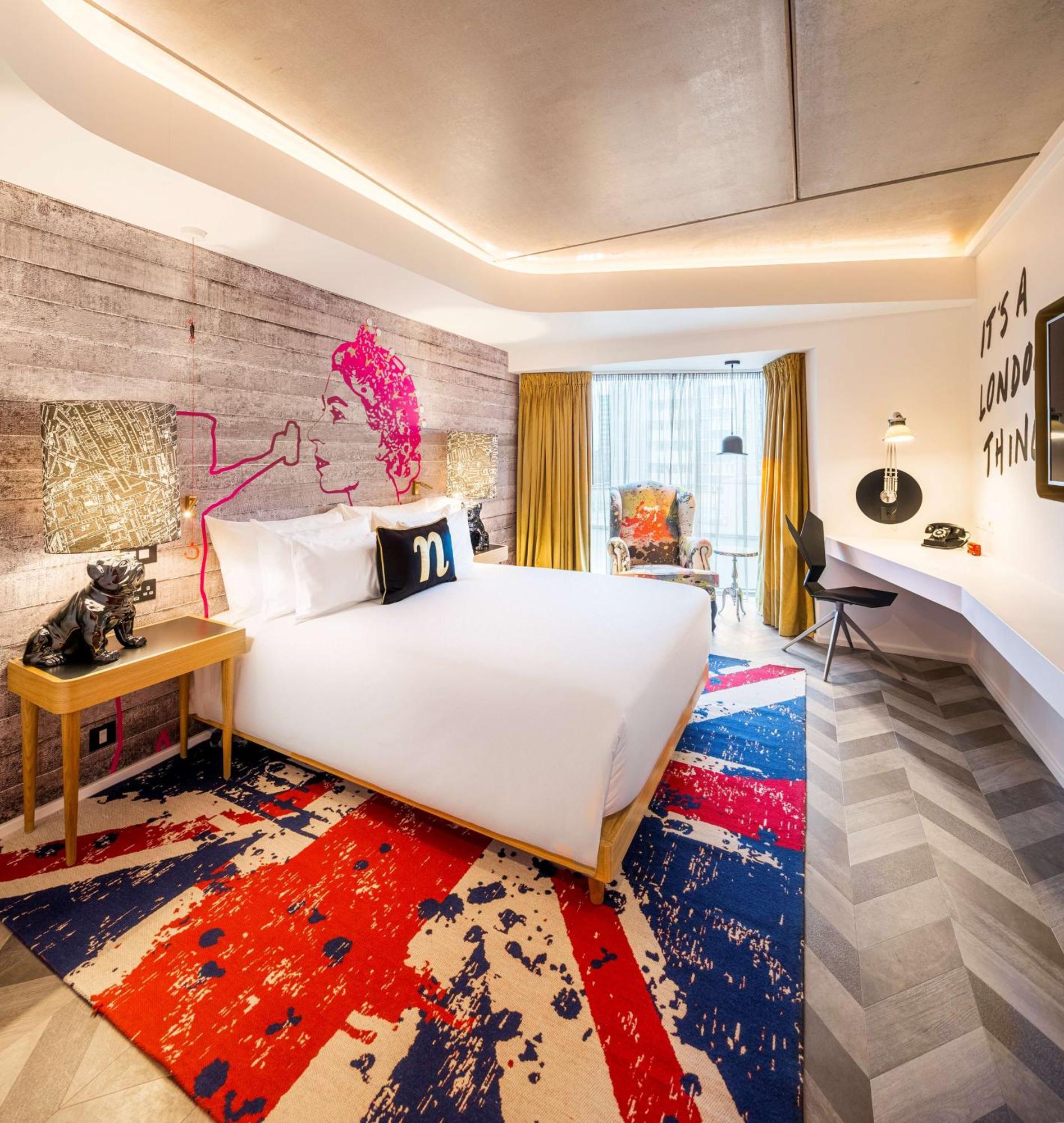 Hotel Nhow 4*