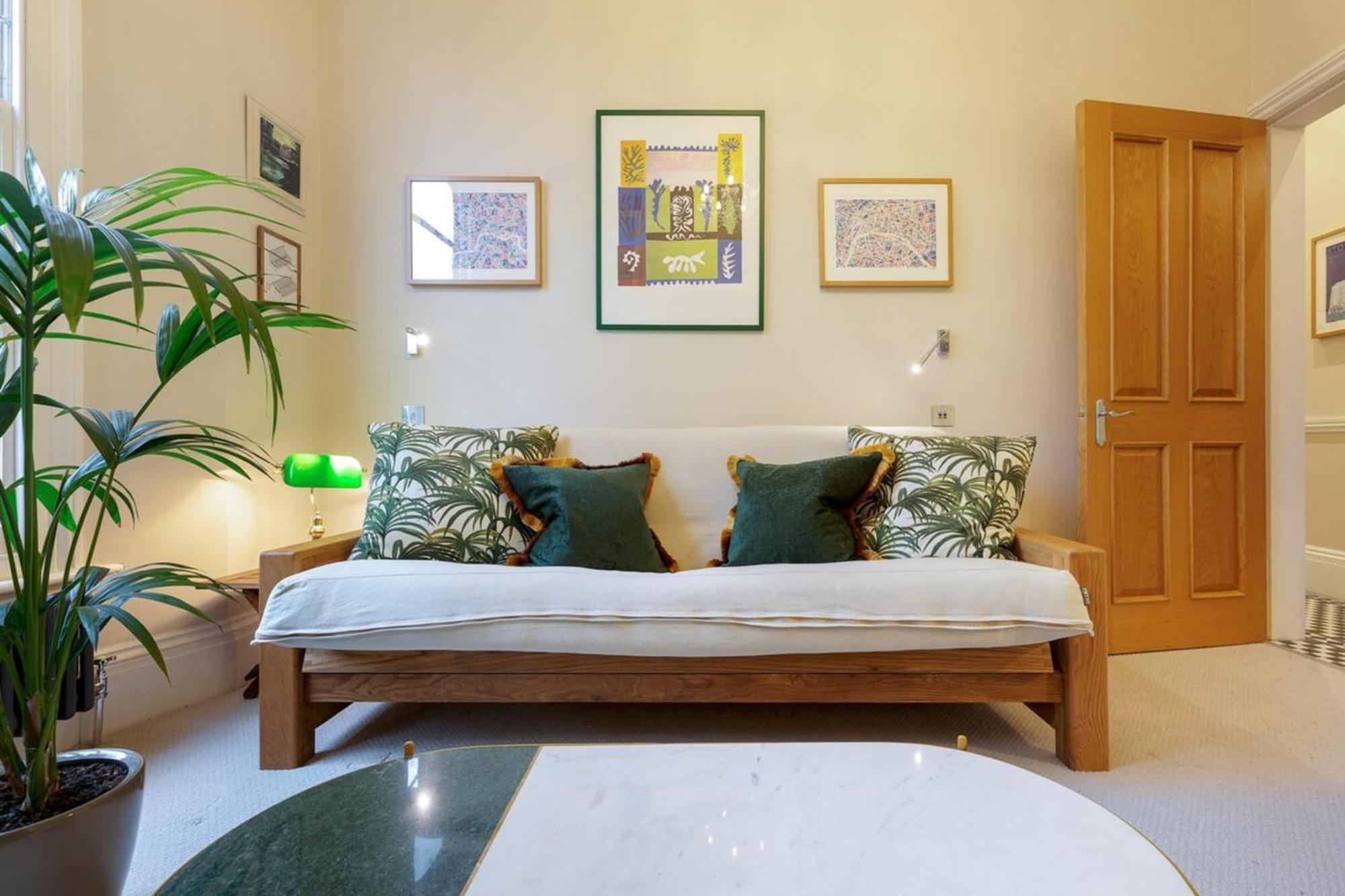 Apartment Bright Camberwell Georgian London