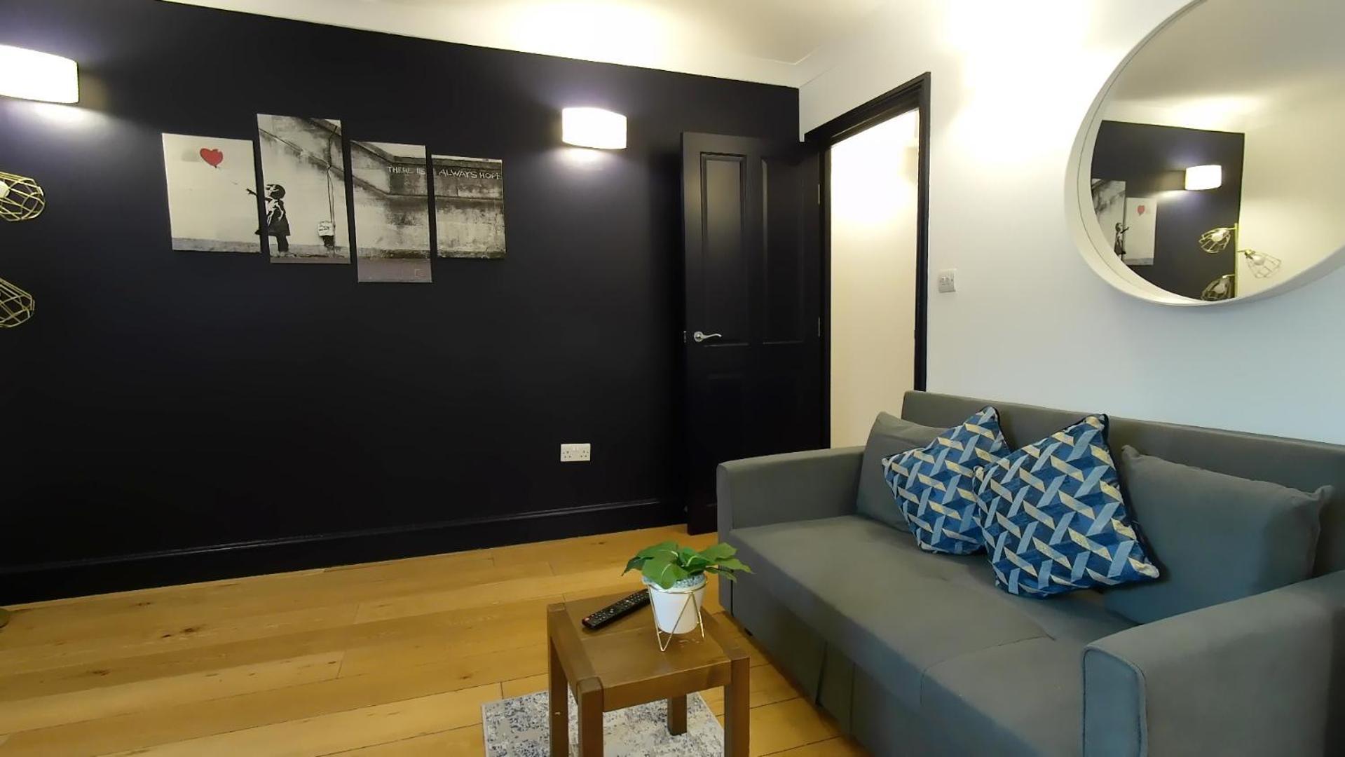 Thames Residences Hyde Park London