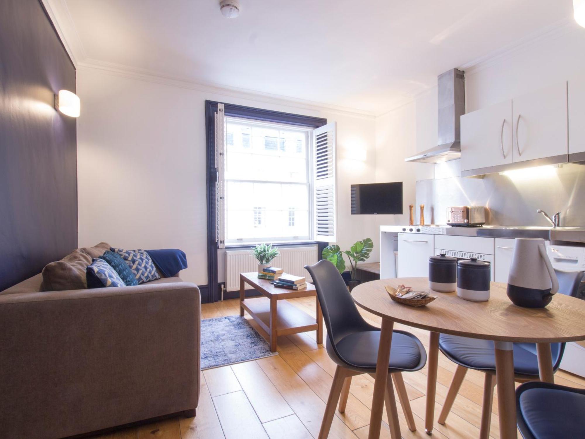 Thames Residences Hyde Park *
