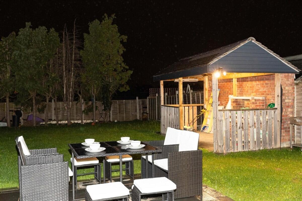 Bonneville House, Private Jacuzzi And Modern Interior Casa vacanze *