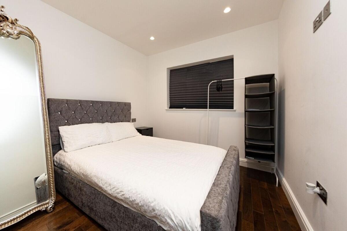 Bonneville House, Private Jacuzzi And Modern Interior Hébergement de vacances Londres