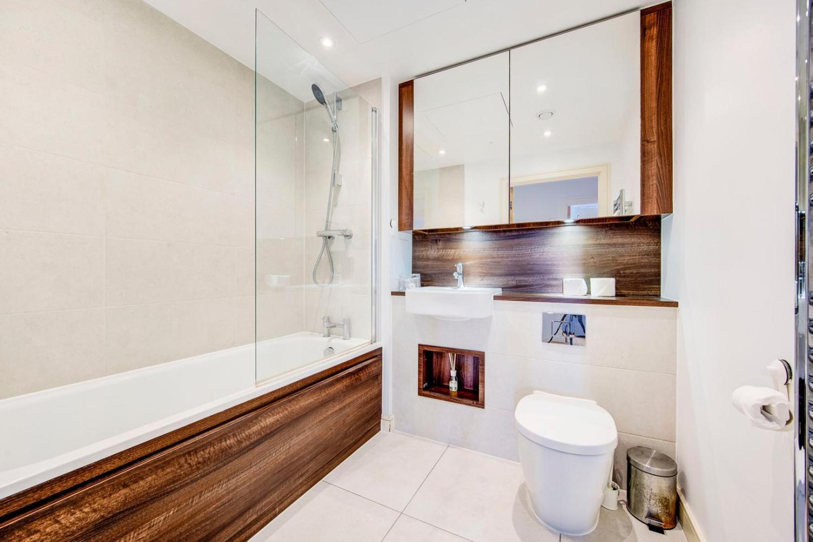 Lägenhet Guestready - Modern Charm Near Centre London