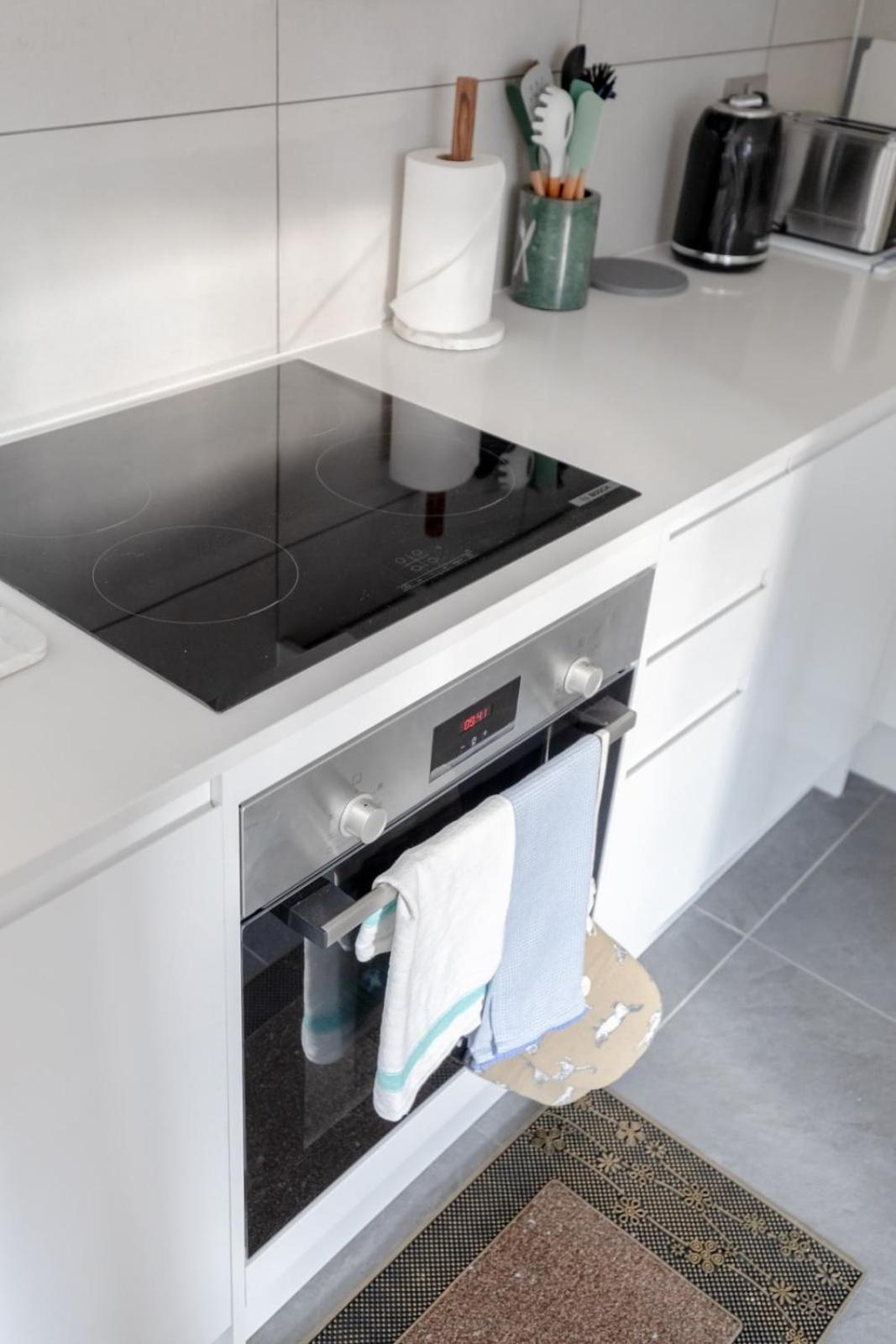 Lejlighed Beautifully Presented 2bd Flat Wpatio- Kensington