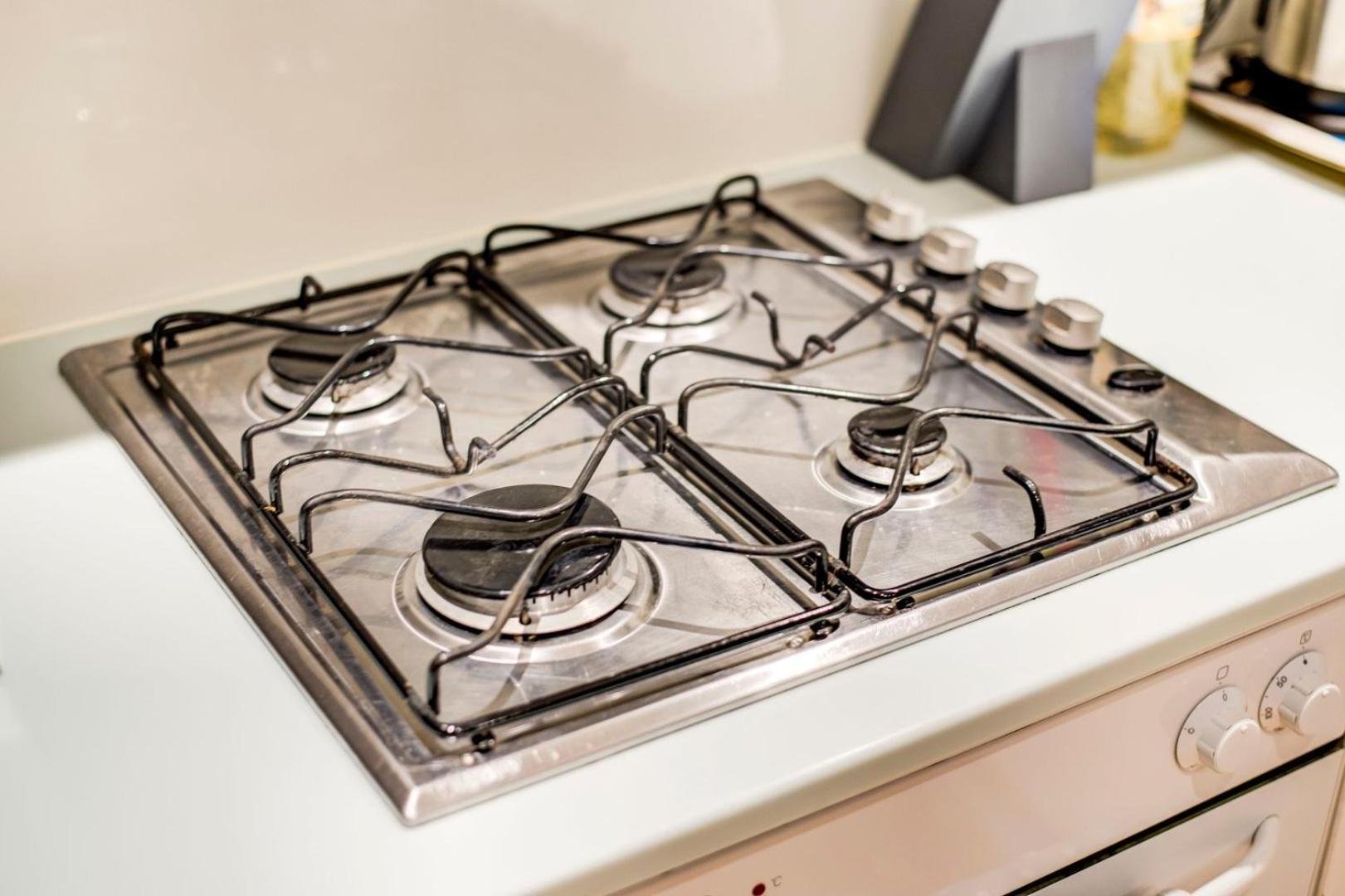 Guestready - Lower Ground Classic Near The Oval Apartment *