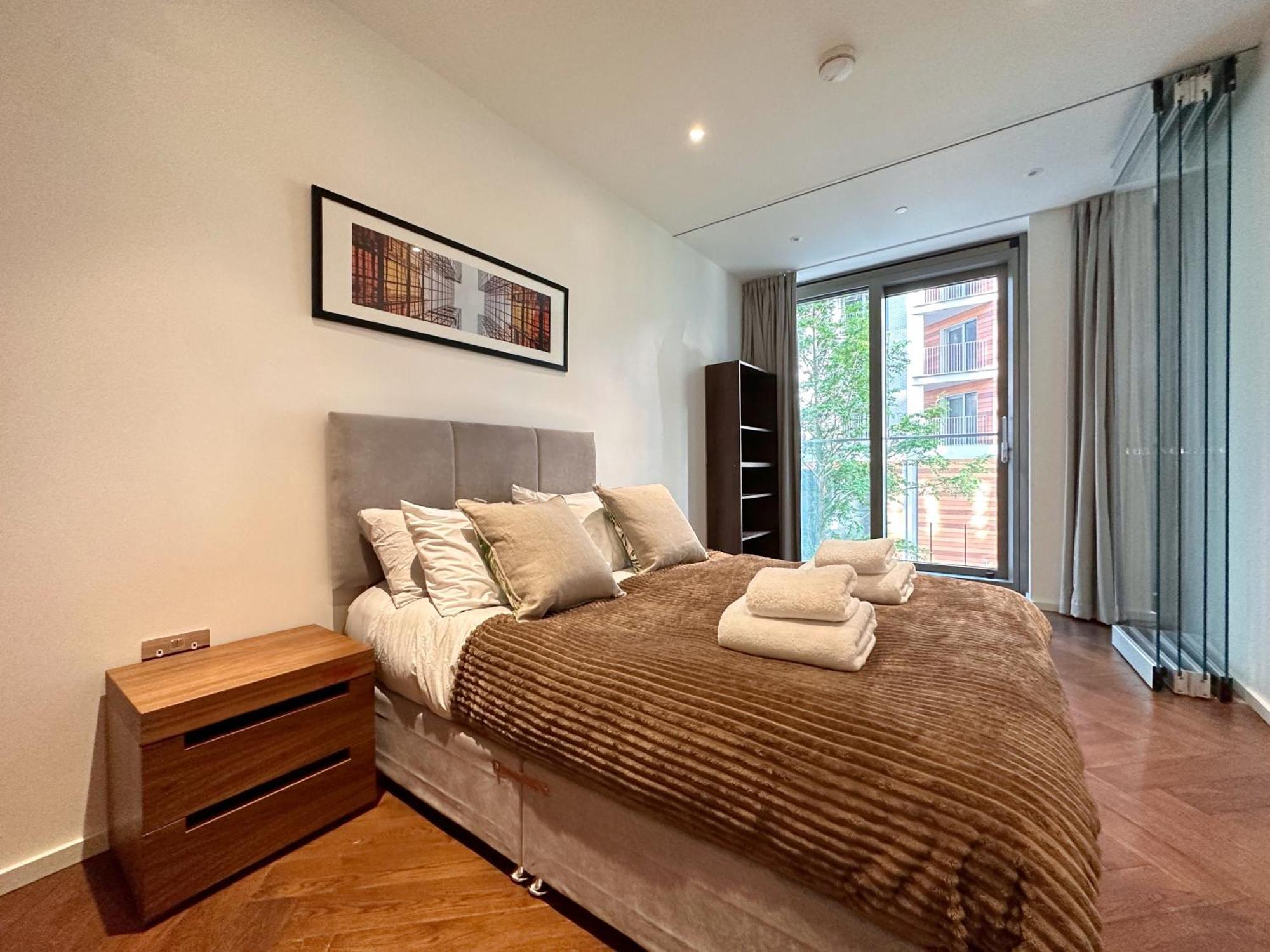 Luxury 2bed 2bath In Nine Elms In Modern Development London