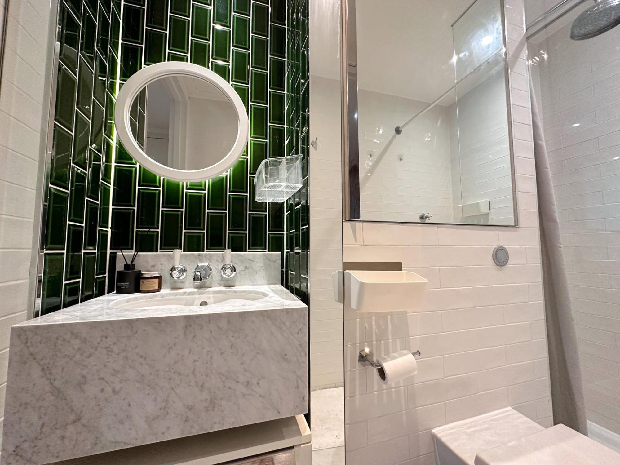 Apartment Luxury 2bed 2bath In Nine Elms In Modern Development *