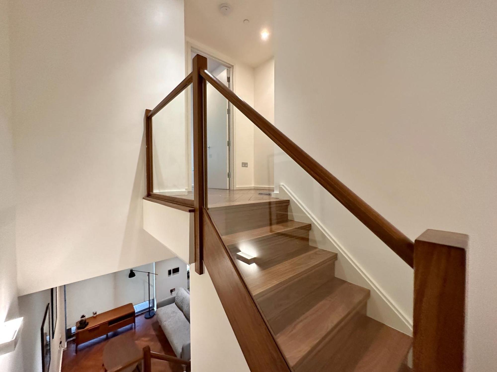 Apartment Luxury 2bed 2bath In Nine Elms In Modern Development