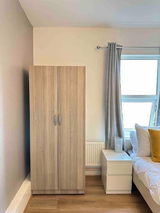 Apartment 2 Bed Sofa Bed Up To 6 *