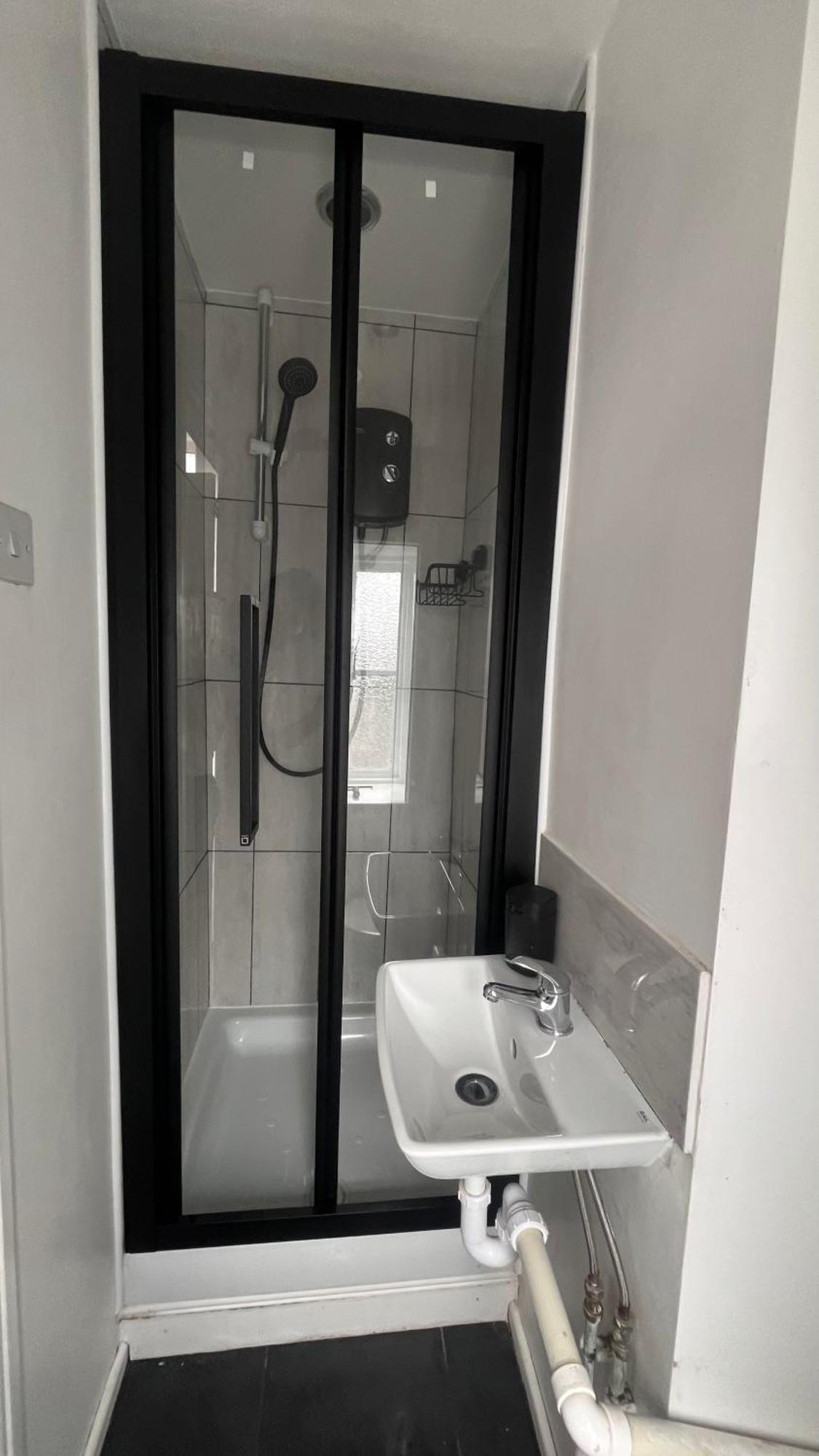 West One Bedroom Lägenhet *