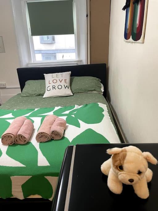 Private Flat In Heart Of London