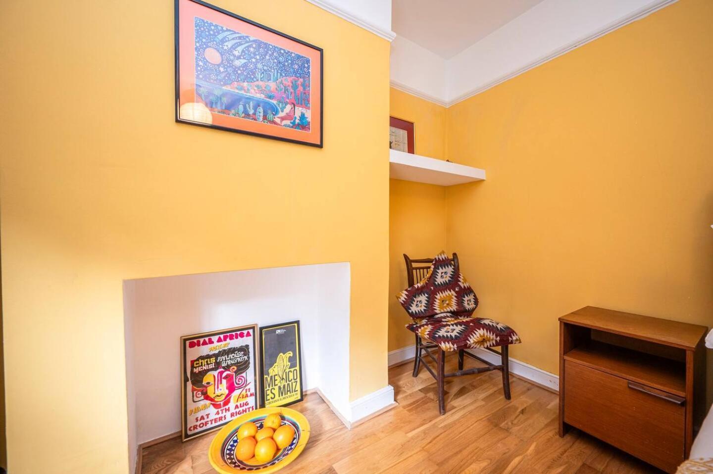 Apartment Spacious 20min To Bridge Pass The Keys London