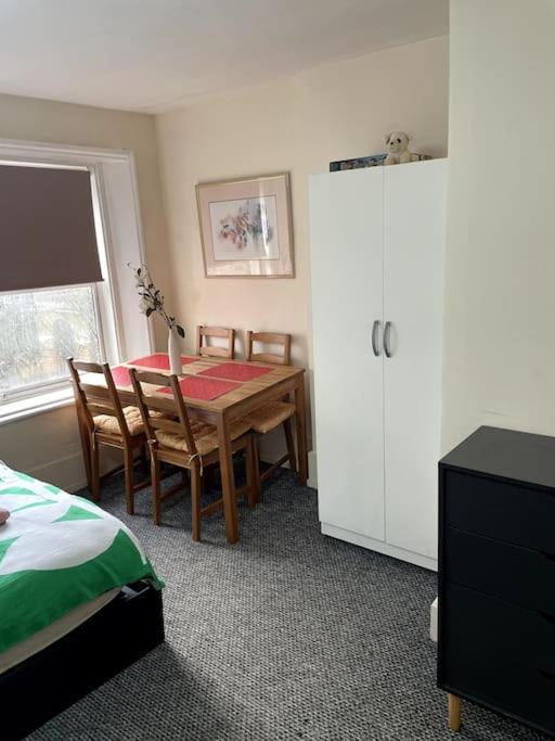 Lejlighed Comfy Flat In Heart Of London