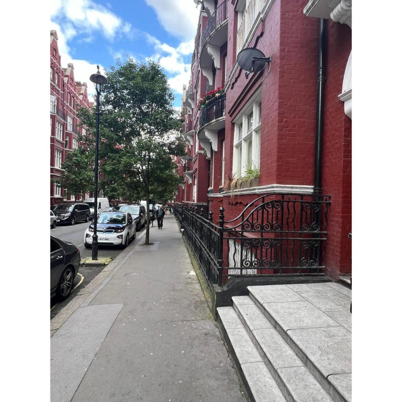 Fabulous 3 Bed Flat Near Edgware Road Station Lägenhet