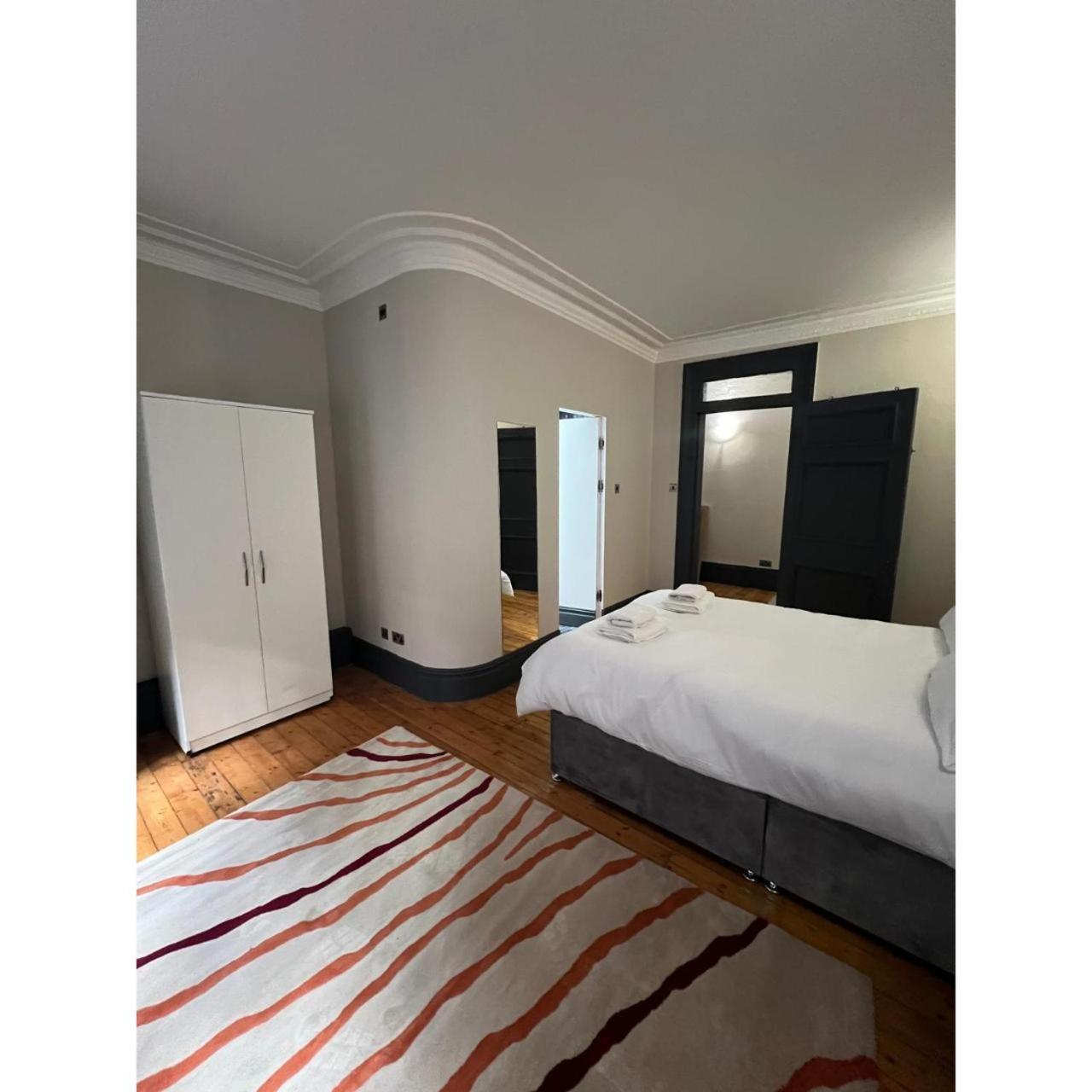 Fabulous 3 Bed Flat Near Edgware Road Station