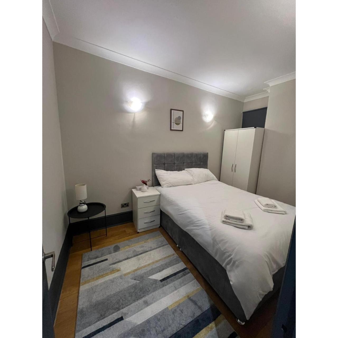Lägenhet Fabulous 3 Bed Flat Near Edgware Road Station *
