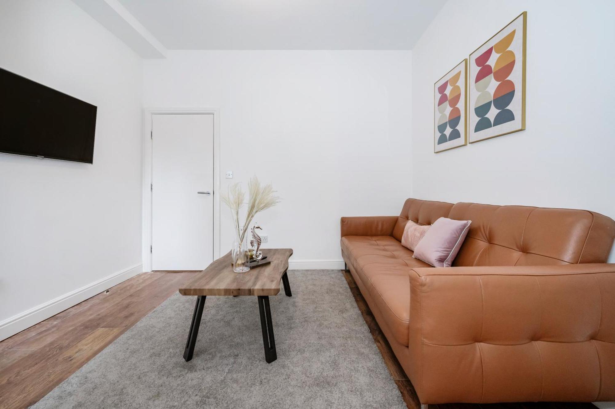Lägenhet Beautiful Flat Near The Center 11 Min By Tube