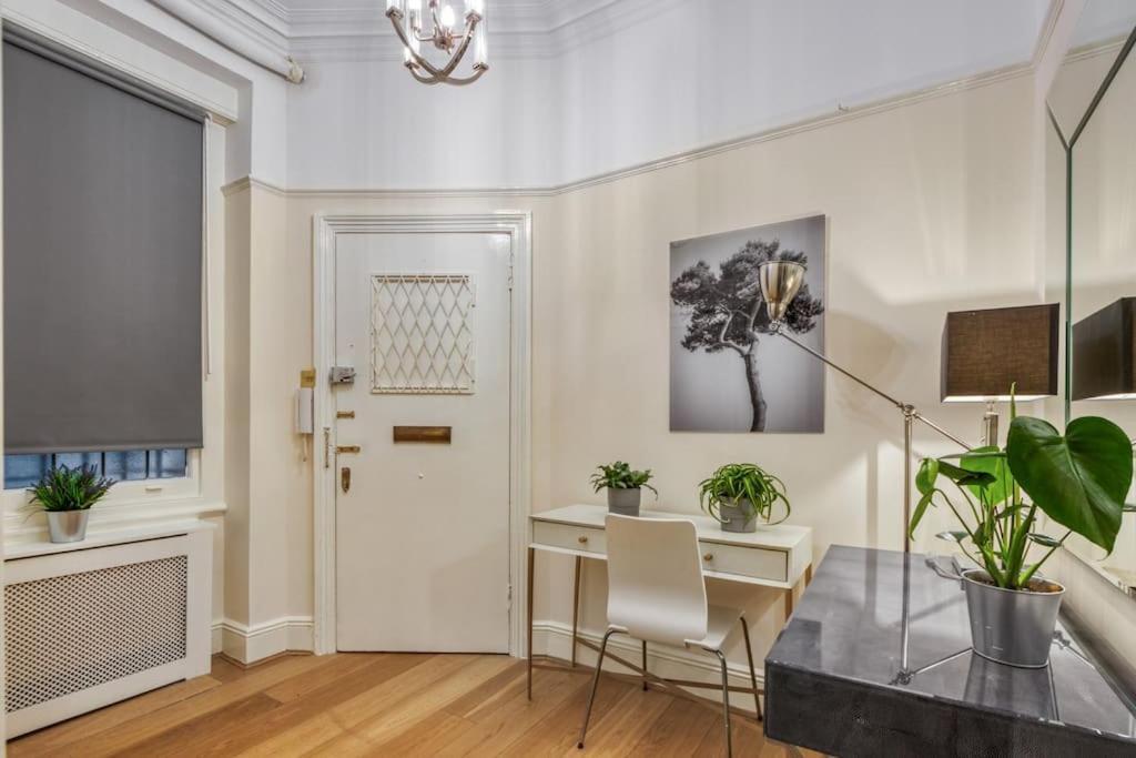 2bed 2bath Earls Court